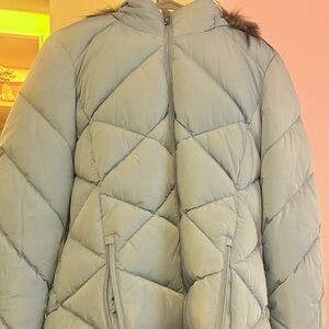 Powder blue coat, with fur rim! Very nice, like new!